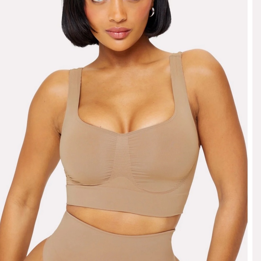 Nearly Naked Shapewear Midi Bra M/L